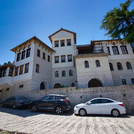 Ethnografic Museum 게스트하우스 Gjirokastër