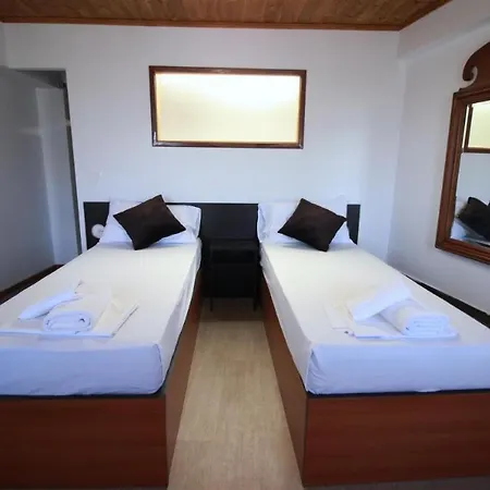 Ethnografic Museum *