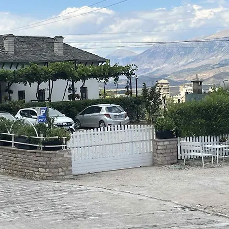 Ethnografic Museum 게스트하우스 *