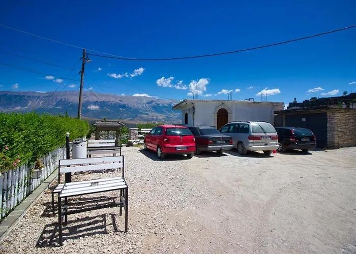 Ethnografic Museum Pensjonat *