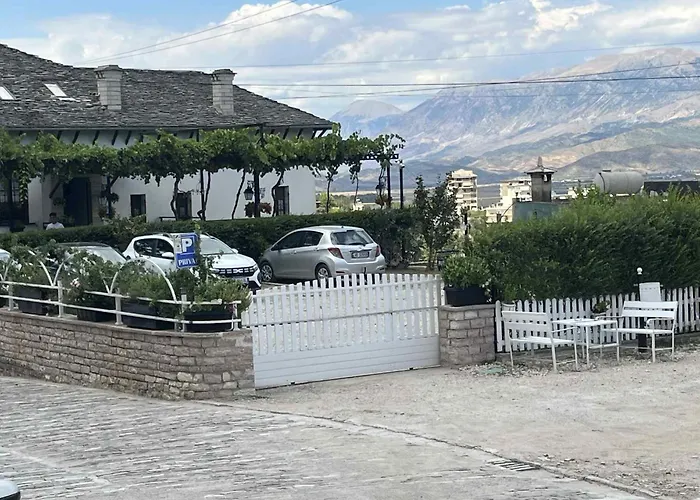 Ethnografic Museum Pensjonat *